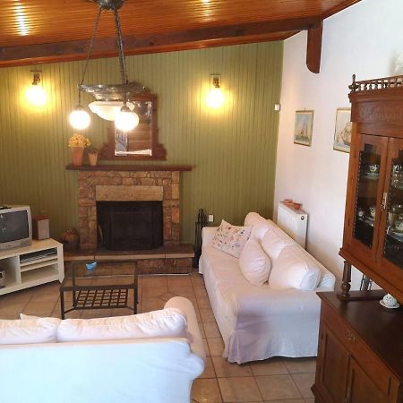 Villa Lena Entire Cottage Kalamaki  Extérieur photo